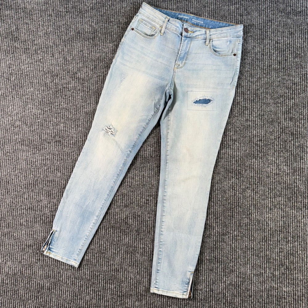 Old Navy Rockstar Womens 8 Light Wash Distressed Jeans Mid Rise Ankle Y2K Denim